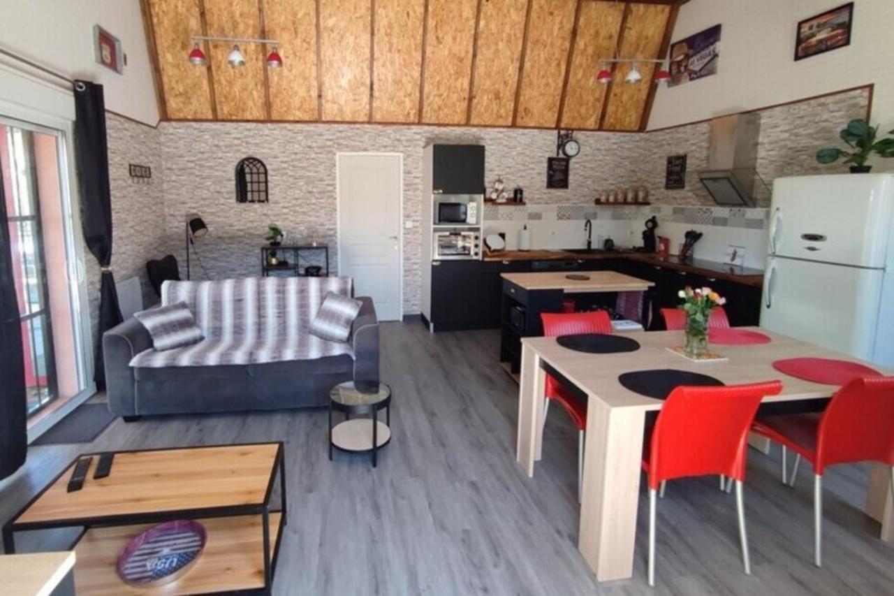 cosy occitan villa renové independante terrasse jardin bien située Carcassonne Esterno foto