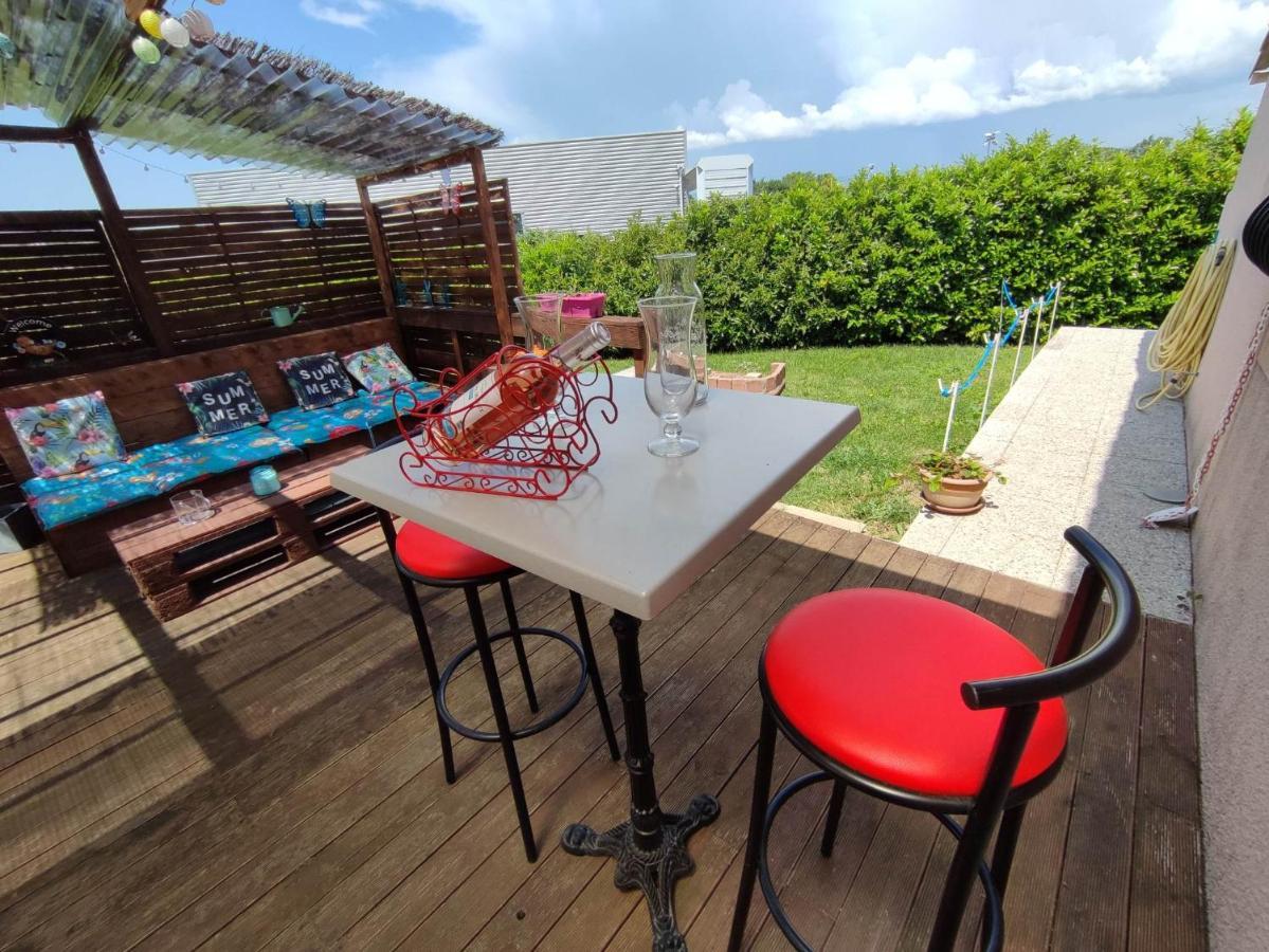 cosy occitan villa renové independante terrasse jardin bien située Carcassonne Esterno foto