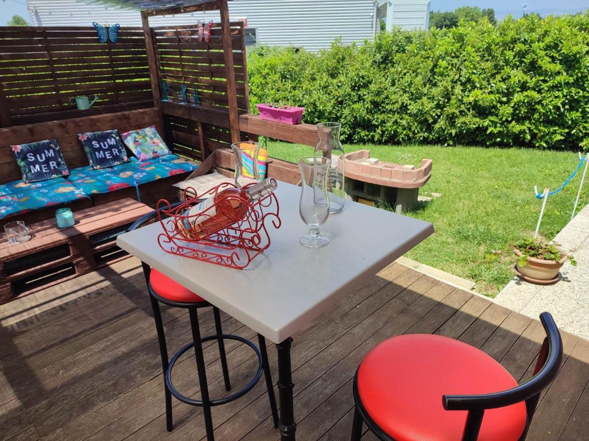 cosy occitan villa renové independante terrasse jardin bien située Carcassonne Esterno foto